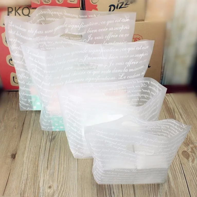 

50pcs Plastic Gift Bag Cloth Storage Shopping Bag with Handle Party Wedding Plastic Candy Cake Wrapping Bags large gift bags