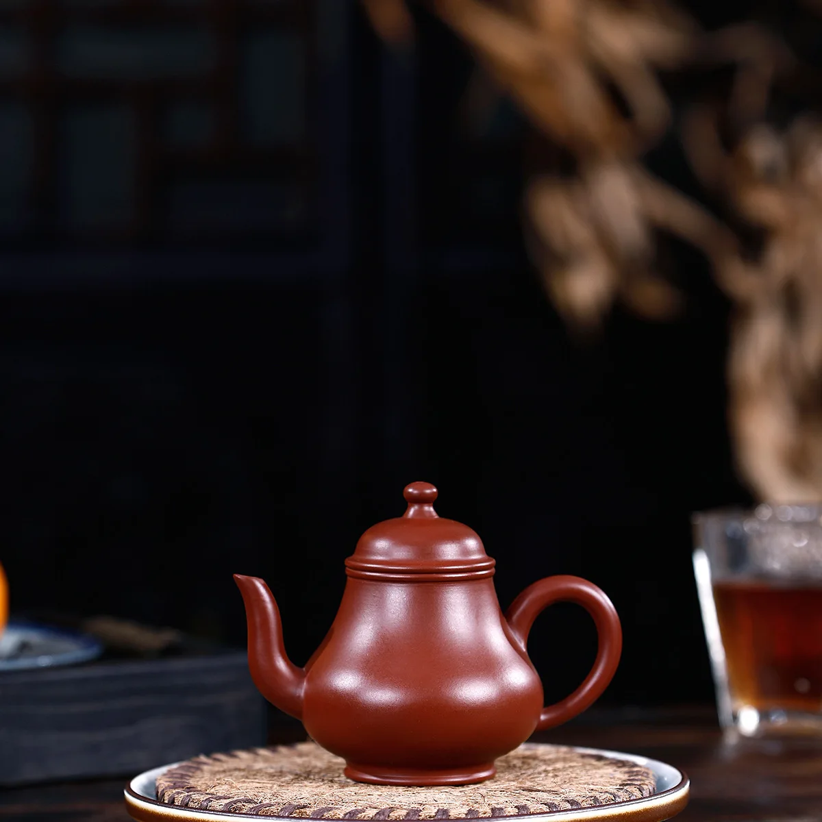 

Famous Manual Raw Ore Bright Red Robe Pavilion Kungfu Online Infusion Of Tea Kettle Tea Set To Work In An Office Gift Suit