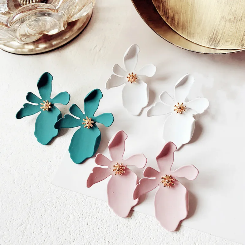 

New Arrival Resin Trendy Plant Women Dangle Earrings Stylish Personality Flower Earrings Woman