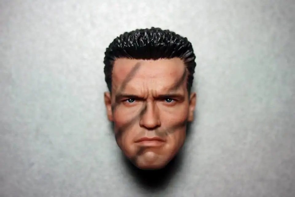 

Custom 1/6 Scale Arnold Schwarzenegger Commando Head Sculpt For Hot Toys Body 2016