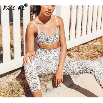 

Breathable Two Piece Yoga Set Women Crop Bra Women Sportswear Set Outdoor Running Wear Gym Training Suit Workout Sport Suit