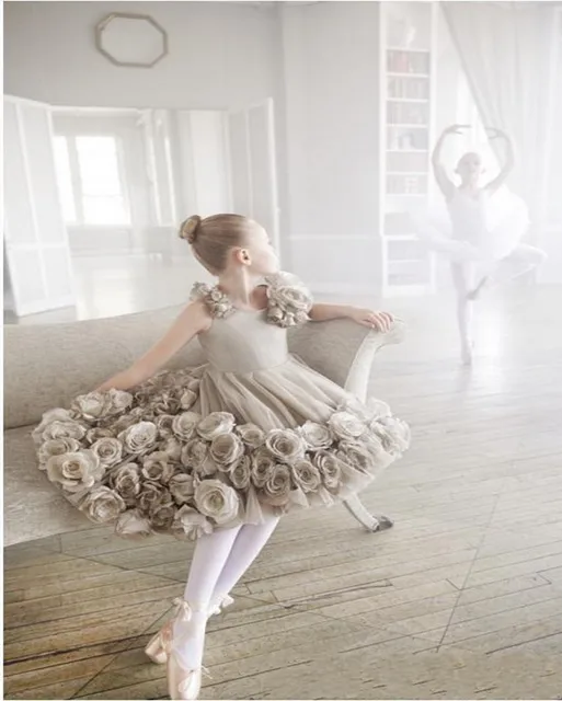 Best price at $107 Cheap 2017 Tulle Flower Girl Dress Ruffles Kids Wedding Party Gowns Elegant Princess Dancing Dress Ballet Vestido Baile Latino 0-12 Y