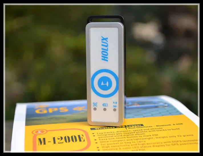 Holux M 1200E Wireless Bluetooth MINI GPS Receiver POI Data Logger