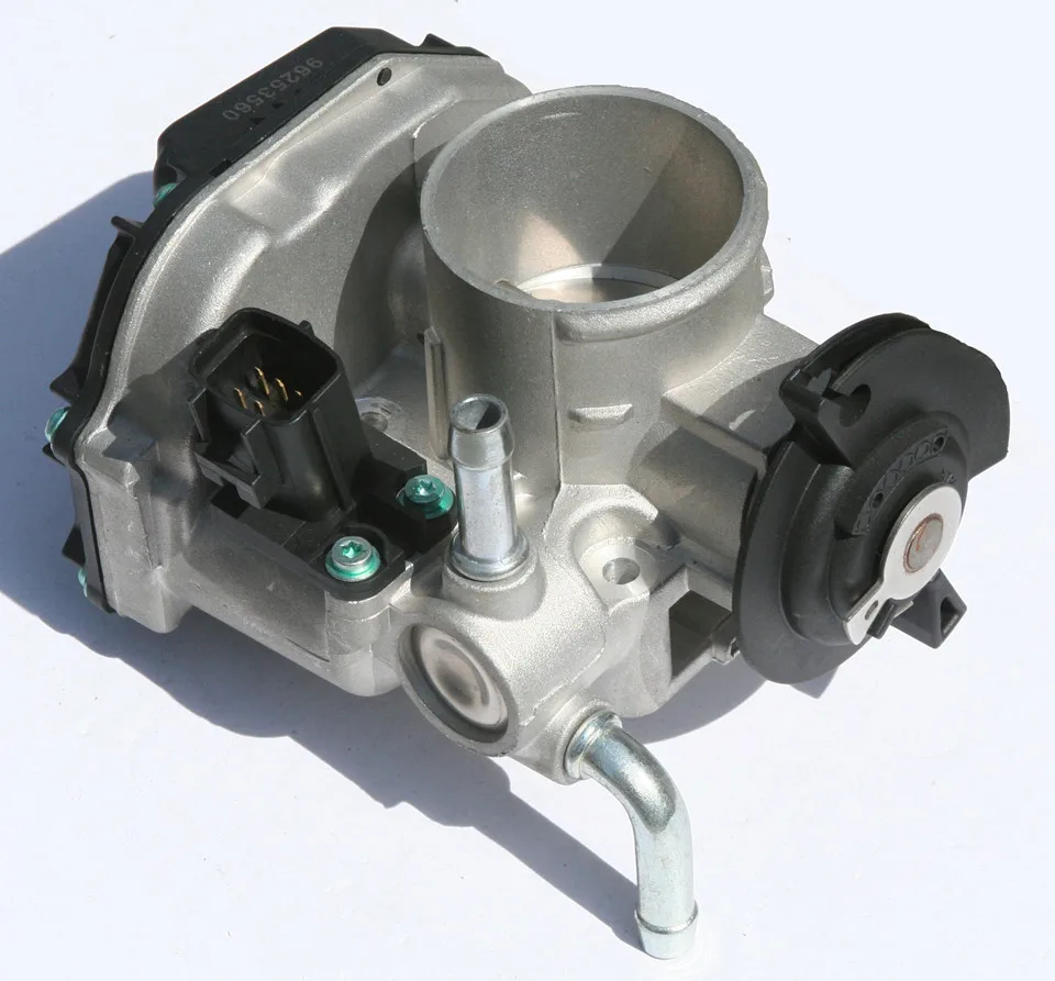 

Throttle Body Assembly with Motor and TPS For Daewoo Nubira Tacuma Rezzo Vivant OE 96253560