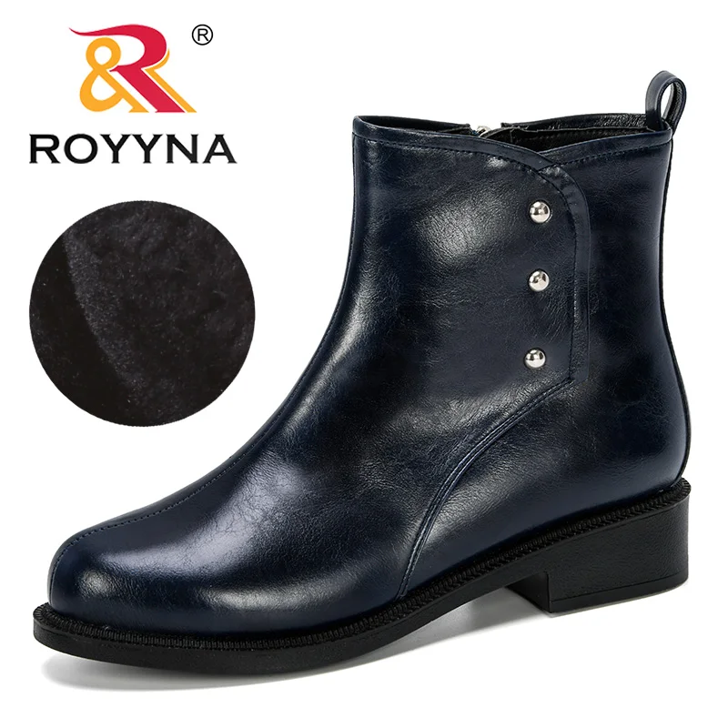 ROYYNA/Новинка года; популярная стильная женская зимняя обувь; зимние Ботинки на каблуке; женские ботильоны; botas Mujer; Теплая обувь с плюшевой стелькой; модная женская обувь