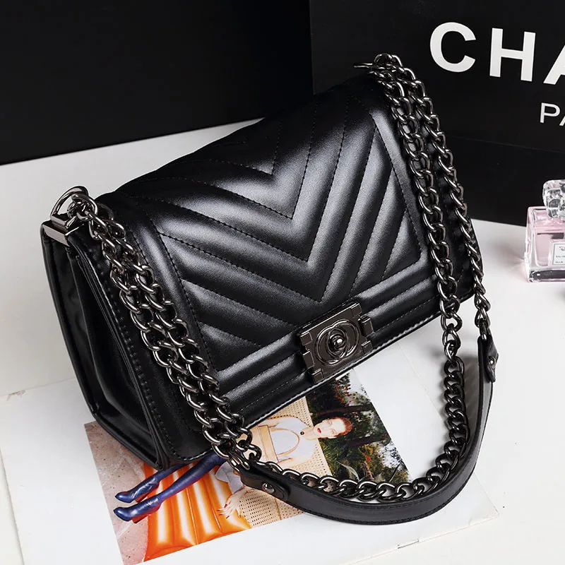 

new 2019 han edition small sweet wind fashionable leather handbag V ling chain shoulder inclined shoulder bag bag joker