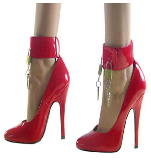 size 13 wide high heels
