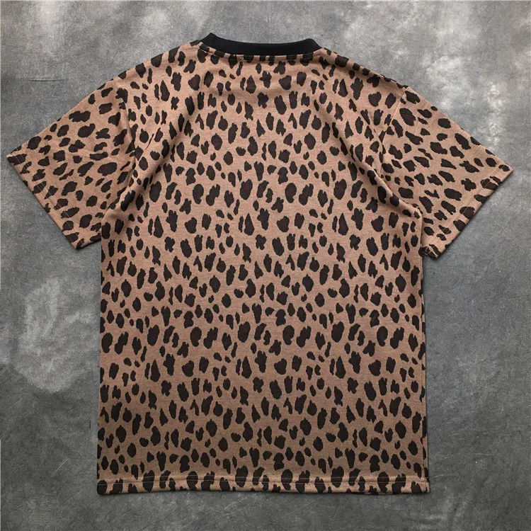 Новый Новинка 2019 Для мужчин Leopard джентльмен футболки футболка хип-хоп скейтборд, уличная мода хлопковая Футболка kenye S-XXL # K46