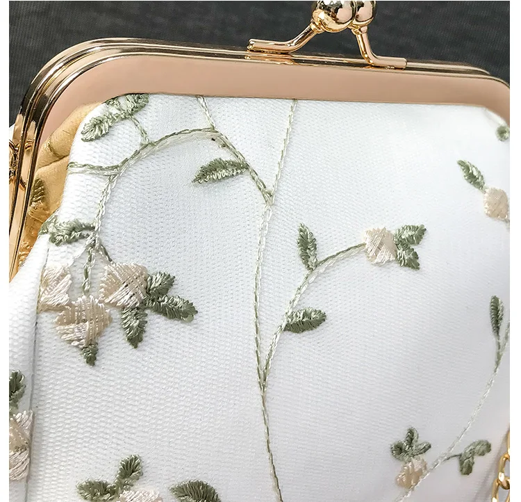 LilyHood سيدة الأزهار الدانتيل غطاء حقيبة كتف الحلو الحلوى اللون سلسلة الإطار قبلة قفل لطيف Kawaii Crossbody حقيبة للنساء LilyHood سيدة الأزهار الدانتيل غطاء حقيبة كتف الحلو الحلوى اللون سلسلة الإطار قبلة قفل لطيف Kawaii Crossbody حقيبة للنساء