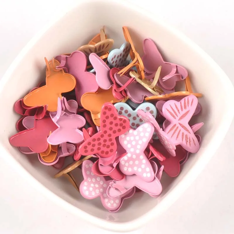 

20pcs Mixed Color Butterfly Shape Brads For DIY Metal Crafts Embellishments For Scrapbooking Accessories Decor 20x13mm c2577
