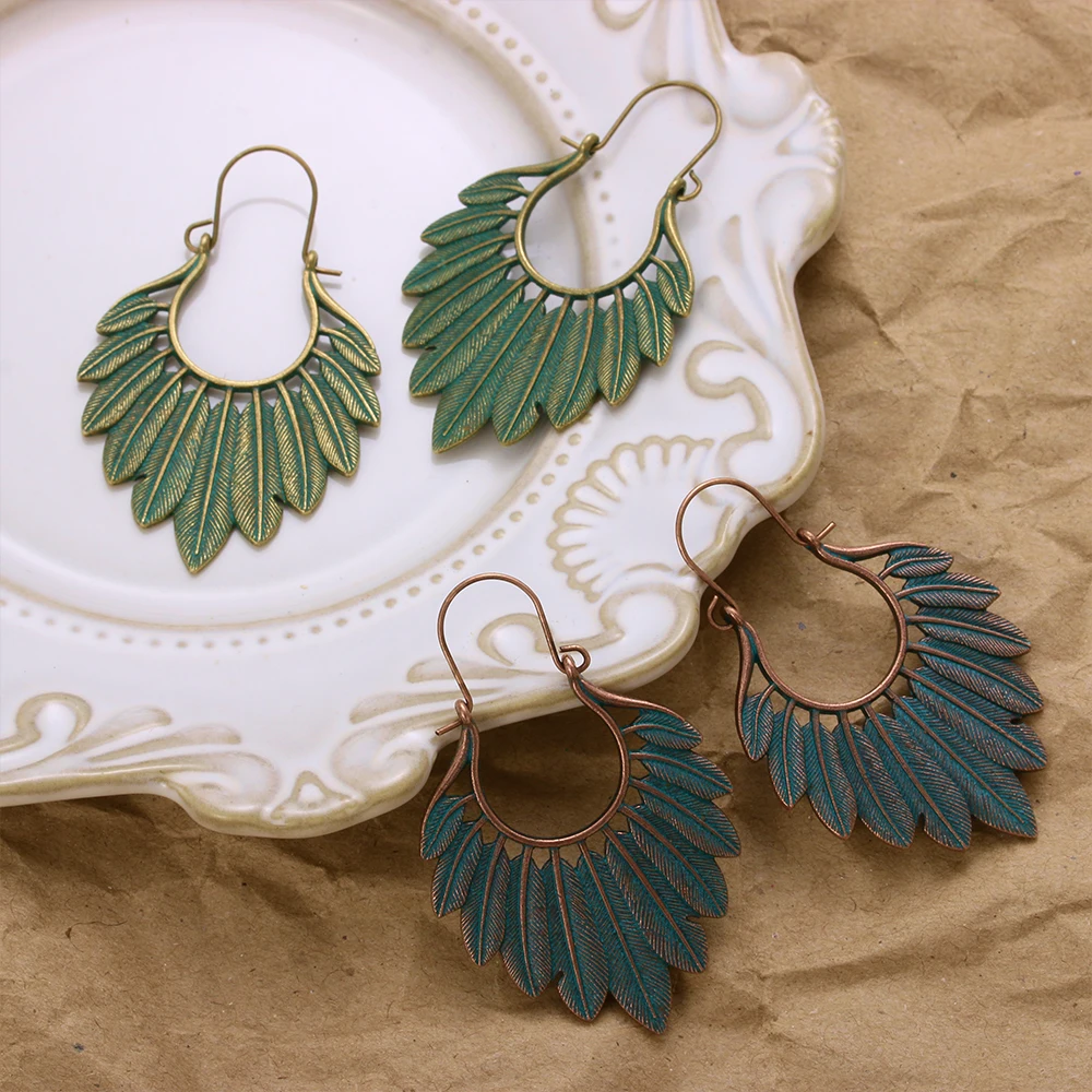 

Boho Ethnic Earrings Women Bronze Green Leaf Tassel Drop Earring Handmade Statement Ear Decor Jewelry Earring Femmes Pendientes