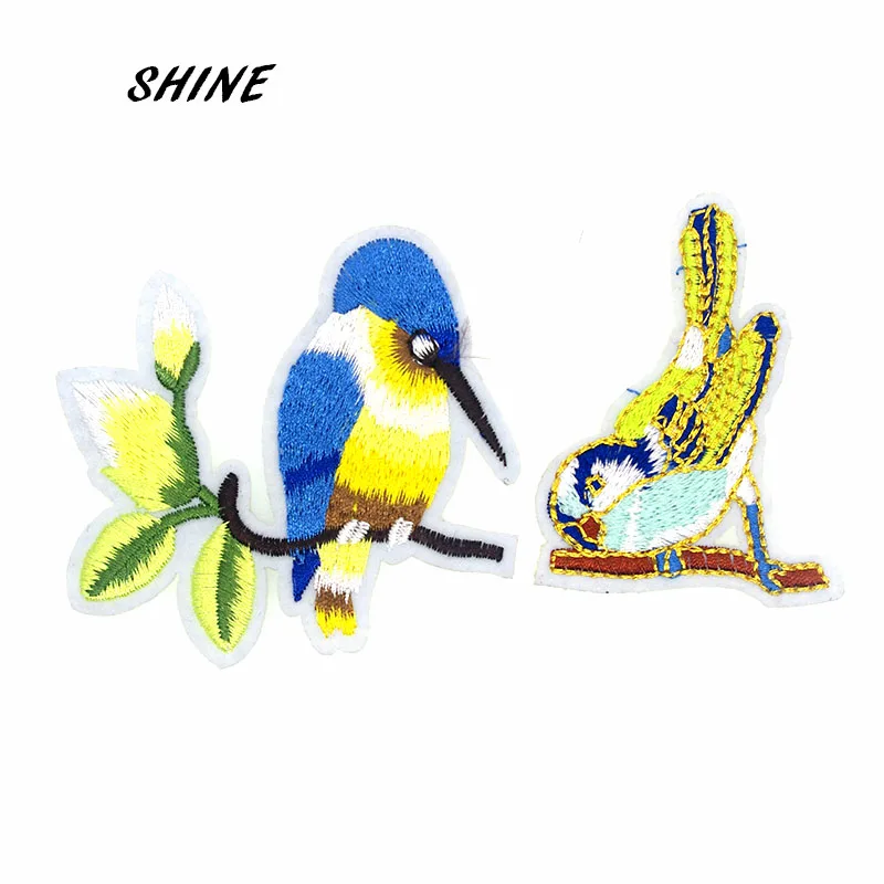 

2pcs Bird Embroidered Badges Iron On Patches For Clothing Motif Sticker DIY Craft Sewing Accessories 7.7*7.3cm 6.3*4.9cm