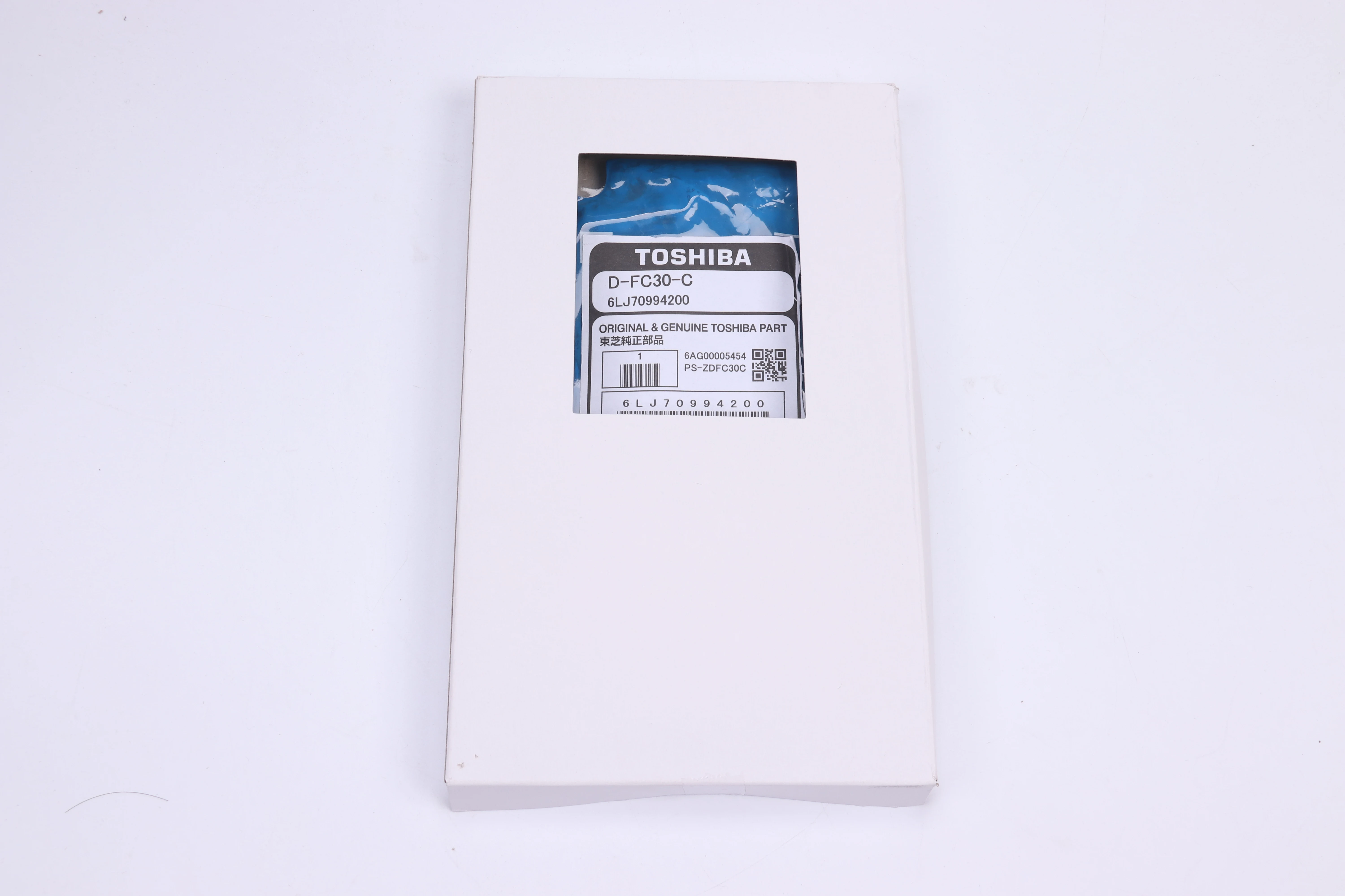 

New original Cyan Developer For Toshiba 2050C 2051C 2550C 2551C 2555C 3055C 3555C 4555C 5055C