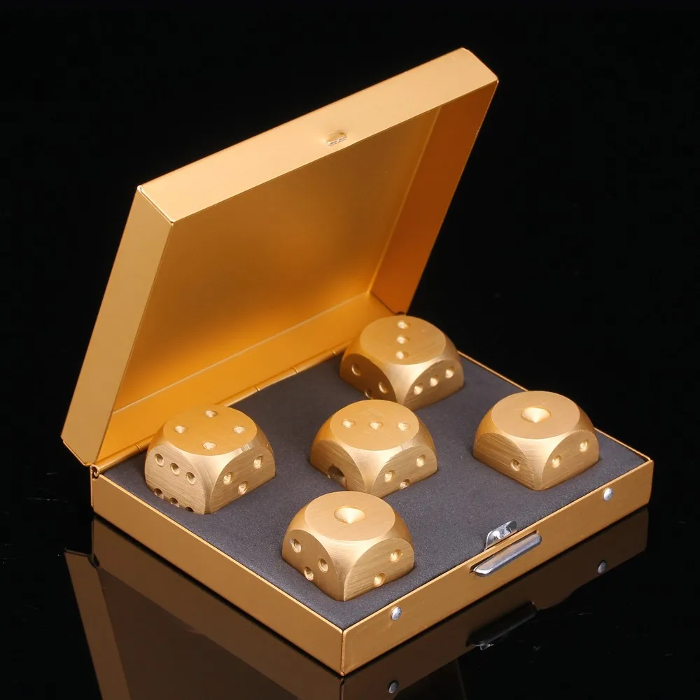 Gold DS DISTINCTIVE STYLE Aluminum Alloy Dice 5 Pieces 16mm Portable Metal Dices with Rectangular Case 6 Sided Dice for Drinking Party Game Gold DS DISTINCTIVE STYLE Aluminum Alloy Dice 5 Pieces 16mm Portable Metal Dices with Rectangular Case 6 Sided Dice for Drinking Party Game