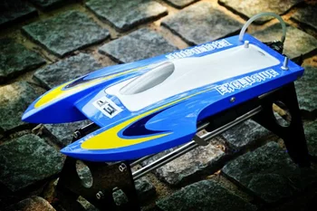 

DT M380 Little Shrimps Fiberglass Brushless RC Boat / Catamaran with Motor 2445 KV3000 / 30A ESC/ 17g Servo