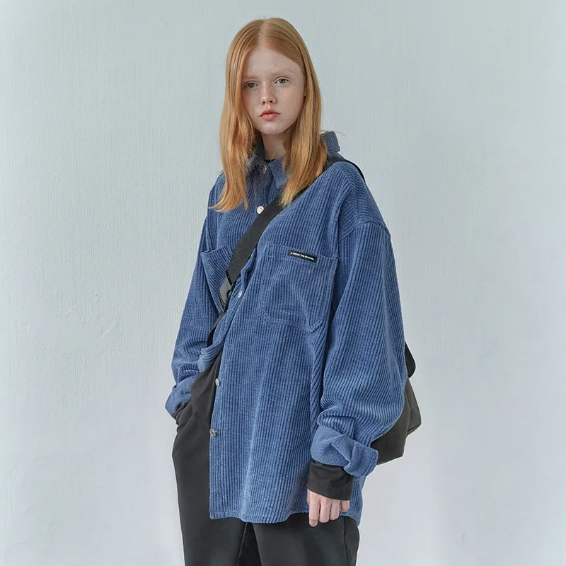

Couples Wear 2019 Spring North Europe Retro Corduroy Shirts Boyfriend Loose Long-sleeved Women Blouse Vintage Long Lady Tops