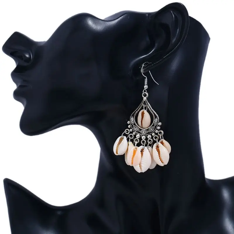 

Women's Fashion Bohemian Style Cowry Shell Big Circle Earrings High Quality Man-Made Ivory Shell Earrings Hanging Dream Catcher