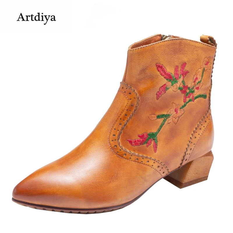 Artdiya Original Folk Style Handmade Embroidery Genuine Leather Boots 2018 Autumn Winter New Retro Cowhide Ankle Boots 58505-102 цена Artdiya Original Folk Style Handmade Embroidery Genuine Leather Boots 2018 Autumn Winter New Retro Cowhide Ankle Boots 58505-102 цены онлайн