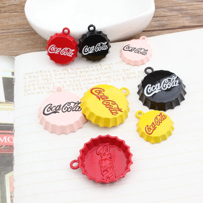 

100pcs two size collana con pendente Candy color enamel alloy pip boy Coke bottle cap metal charms for jewelry making CH0033