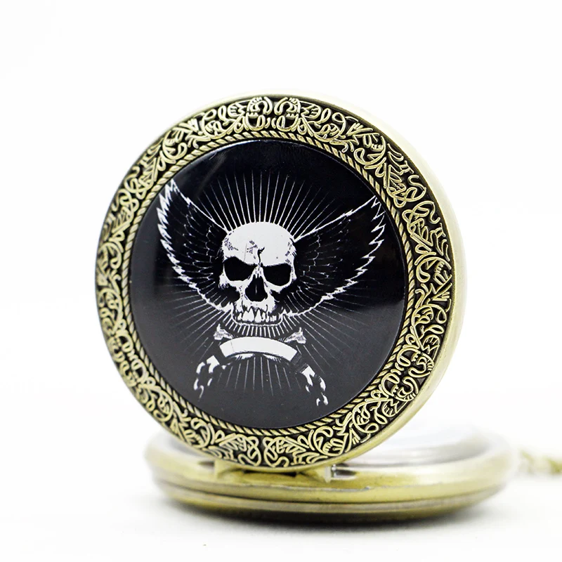 Vintage-Carved-Skull-Pattern-Round-Bronze-Tone-Pocket-Watch-Long-Chain-Necklace-Pendant-Gifts-For-Women (2)