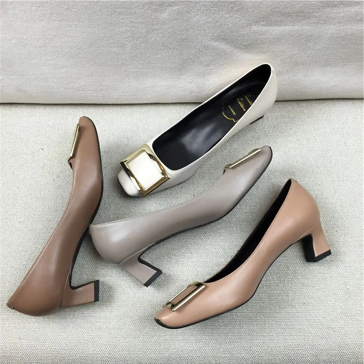 Женские туфли-лодочки из натуральной кожи на высоком каблуке; Новейшая летняя женская обувь; удобная обувь; женская свадебная обувь; обувь для вечеринок с пряжкой
