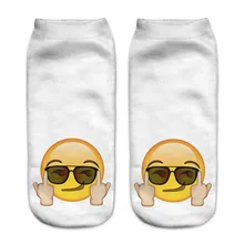 2016 Harajuku 3D Socks With Print Emoji Funny Calzini Meias Socks For Women White Yellow Comfortable Hosiery Calcetiness Mujer