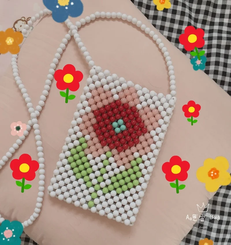 

2019 New Summer Beach Flowers Slant Hand Beaded Bag Slant Span Single Shoulder Mobile Phone Packet