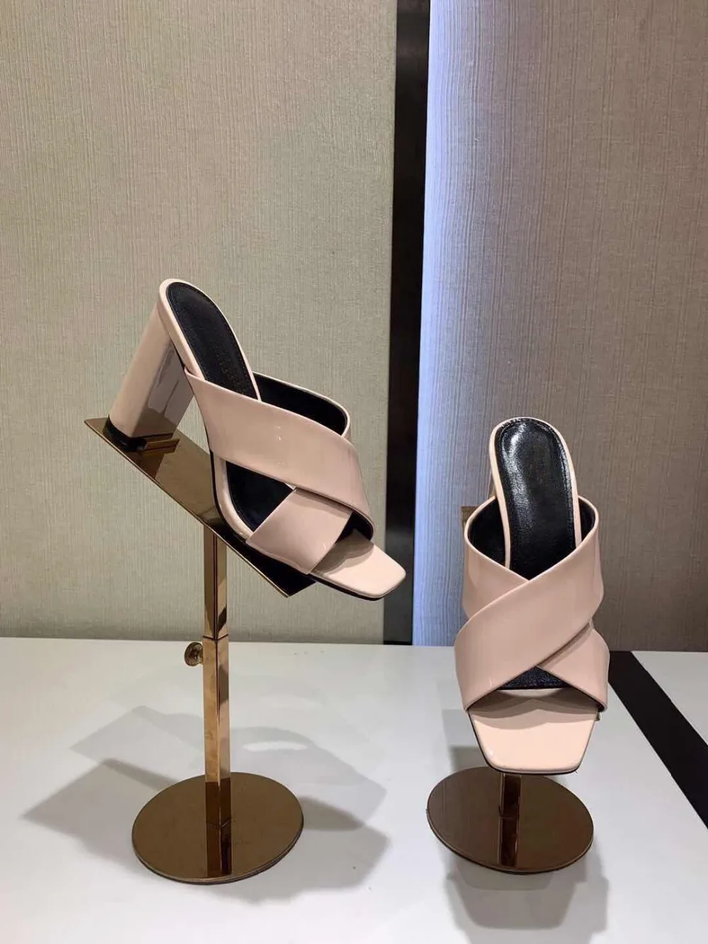 Beige Pantoufles En Femmes Pour rouge noir orange lavande Cuir Femme Classique or Mocassins bleu Gratuite chocolat dames Sandales Dhl Véritable rose I147q7