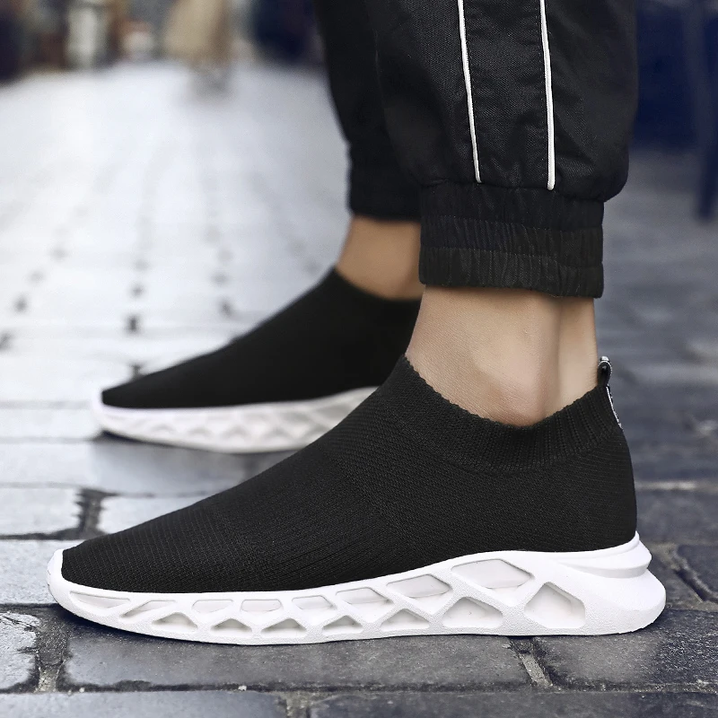 

Men Casual Shoes Breathable male Sneakers Lightweight adults For Fashion The New Cheap Trend Boosts Zapatillas Masculino