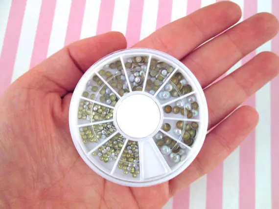 

White AB Multicolor Acrylic Glitter Rivets Nail Art Round sticker Metal rivet studs Rhinestones Accessory Tool, ({MKL47121565225