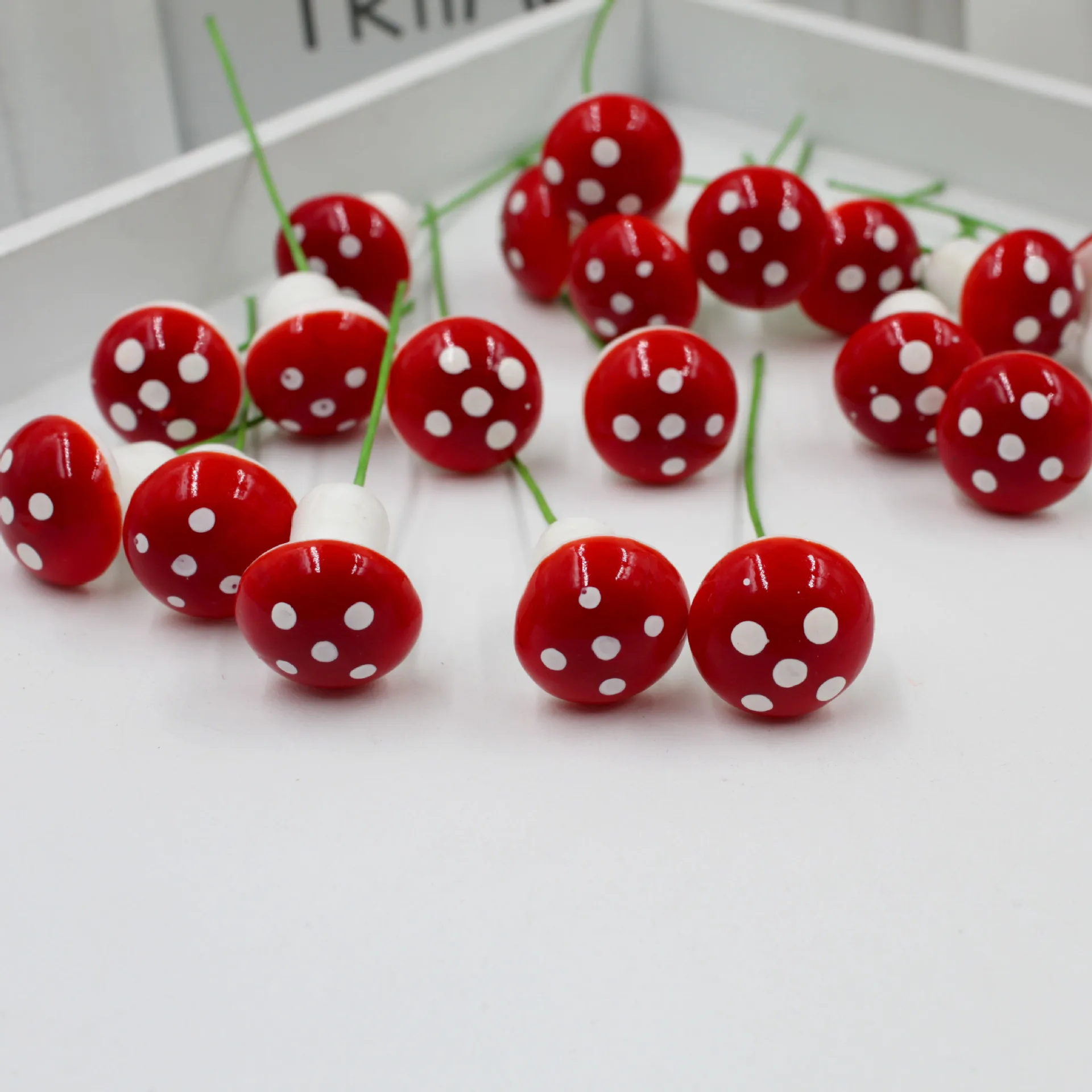 

10Pcs Crafts Home Decoration Accessories Mini Red Mushroom Garden Ornament Miniature Plant Pots Dollhouse Diy