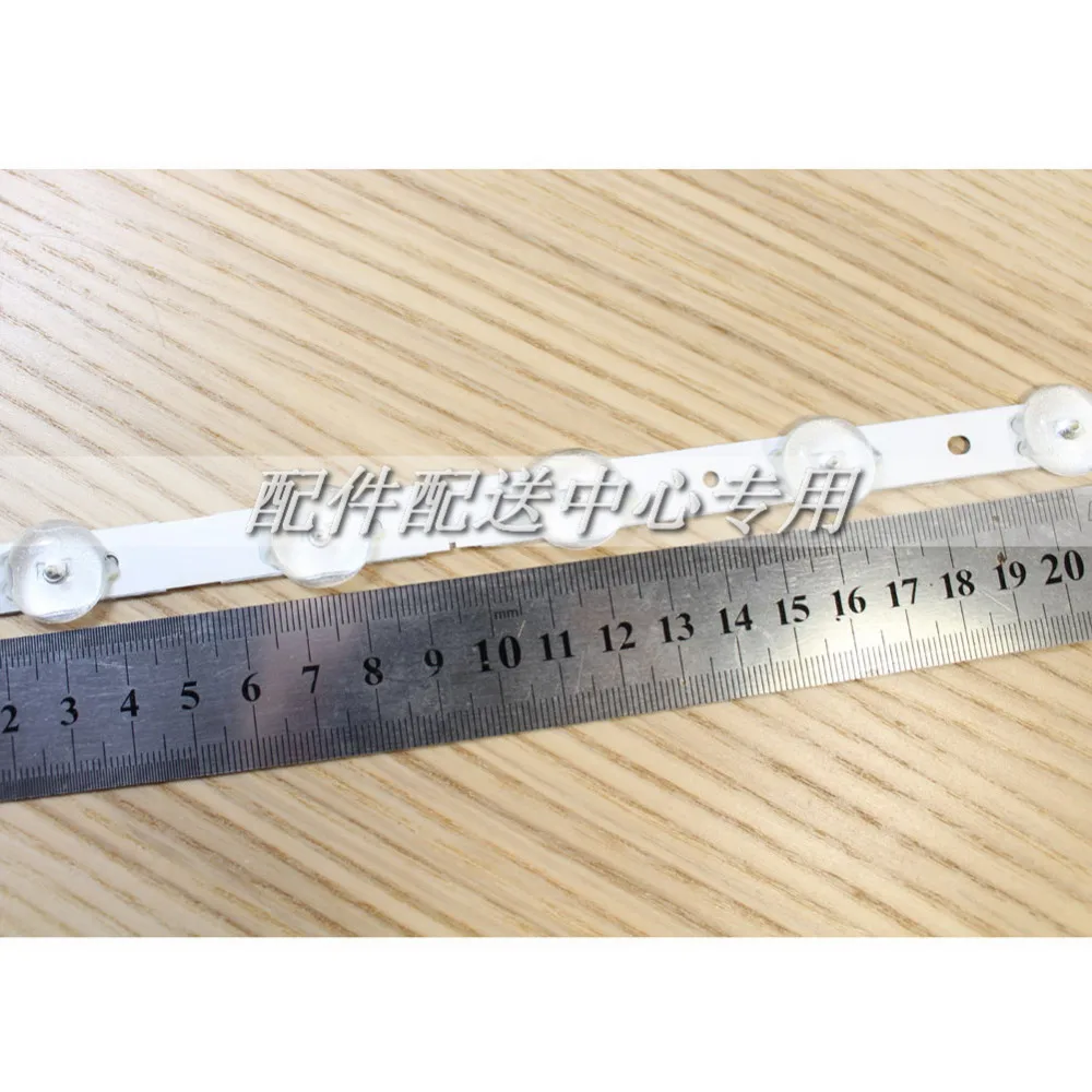 12-LEDs-strips-02