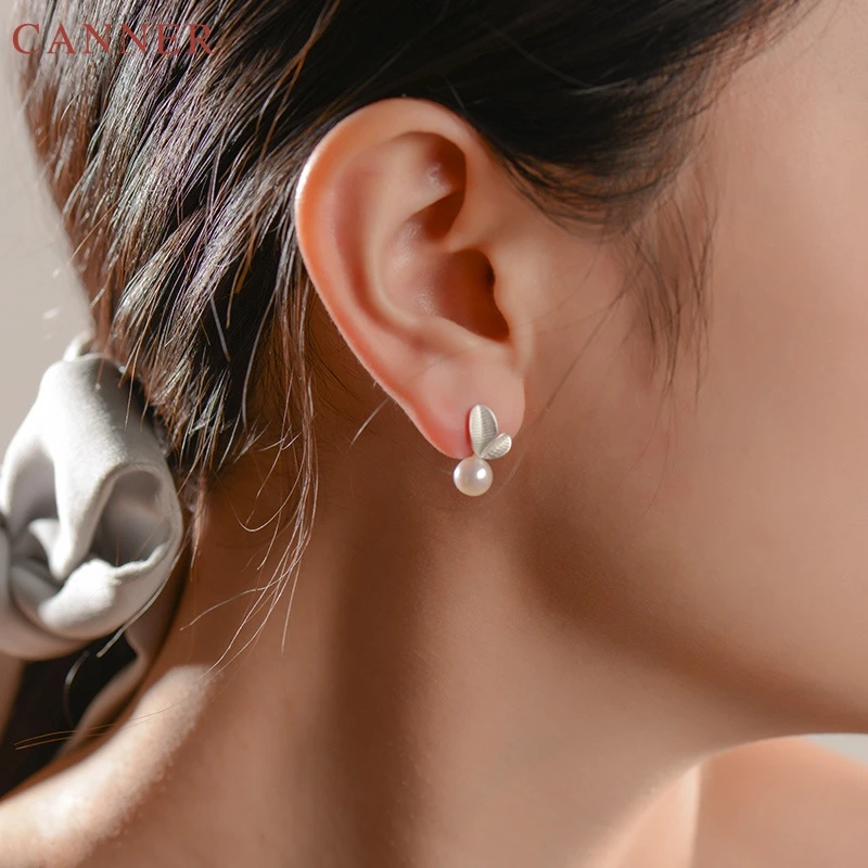 

Chic Jewelry 925 Sterling Silver Earrings For Women Girl Gifts Bud Leaf Pearl Stud Earrings 2019 oorbellen pendientes bijoux C4