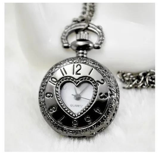 A273-New-Arrive-Small-Size-Black-Heart-Pocket-Watch-Necklace-For-Xmas-Gift-steampunk-reloj-mujer.jpg_640x640