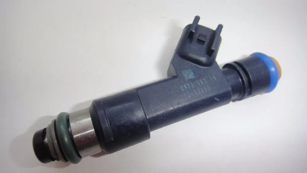 Original Fuel Injector Fits For CHEVROLET MALIBU 12602480 0920 FJ985