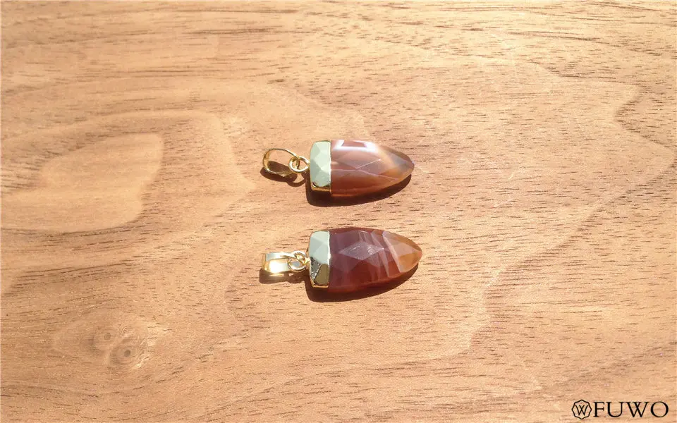 Red Agate Horn Pendant 8