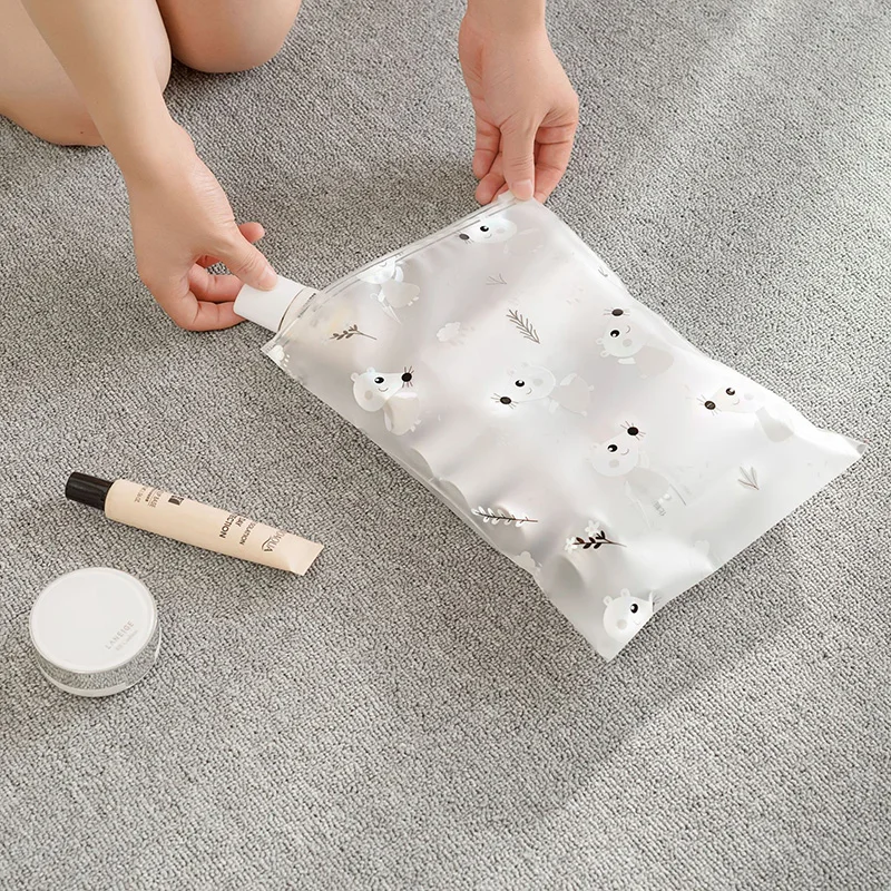 5 Pcs/Lot Travel Sealed Bag Clothing Classify Travel Bag Clear Bag PE Zipper Frosted Bag