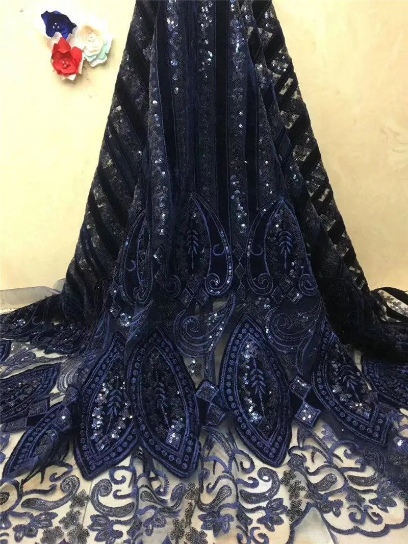 

Pretty design H-193287 Tulle Mesh French Embroidered Lace fabric with sequins material for nice dress