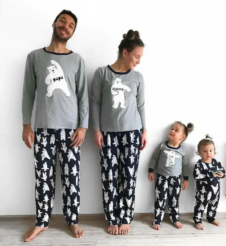 

Hot New Family Matching Outfits Cartoon Bear Pajamas Set PJs Set Father Mother Kids Baby Adult Kids Baby Sleepwear Nightwear