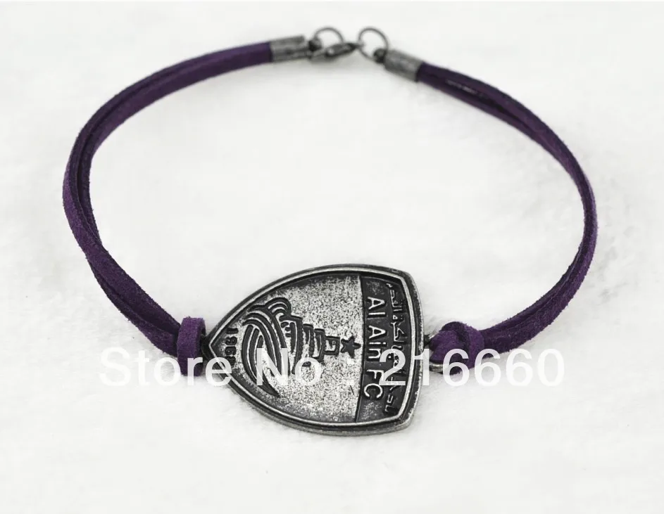 UAE al ain badge leather bracelet | Украшения и аксессуары