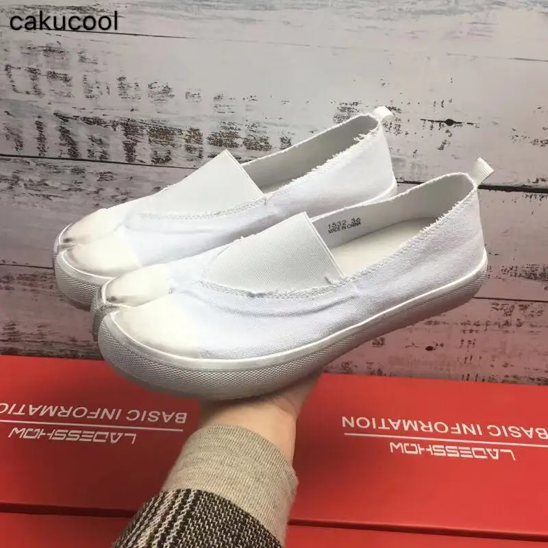 Cakucool/парусиновая обувь сезон весна Новинка 2019 года маленькие белые туфли на