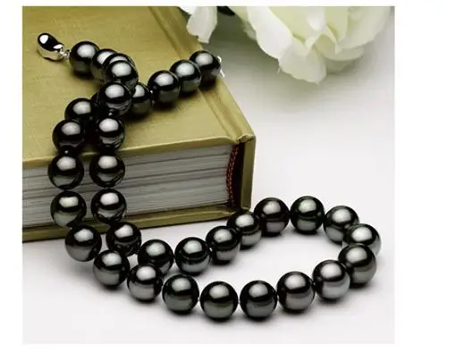 

STUNNINGAAA 10-11mm TAHITIAN PEACOCK GREEN PEARL NECKLACE