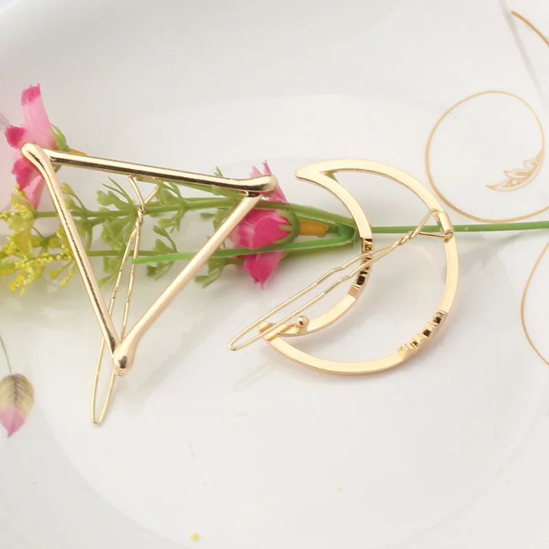 

2018 Moon Barrette Hair Clip Hair Accessories Round Popular Leaf triangle Shape Hairpins Women Lady Girls Scissors female