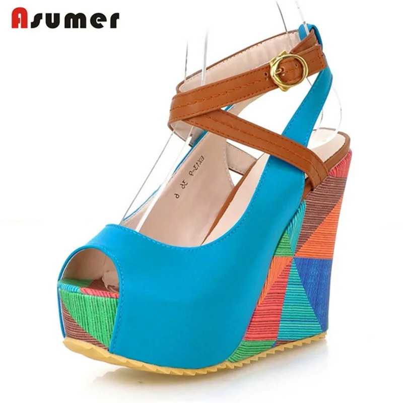 Tanie Asumer 2019 kliny buty damskie sandały klamra peep toe platformy buty letnia moda popularne gorąca sprzedaż letnie klapki