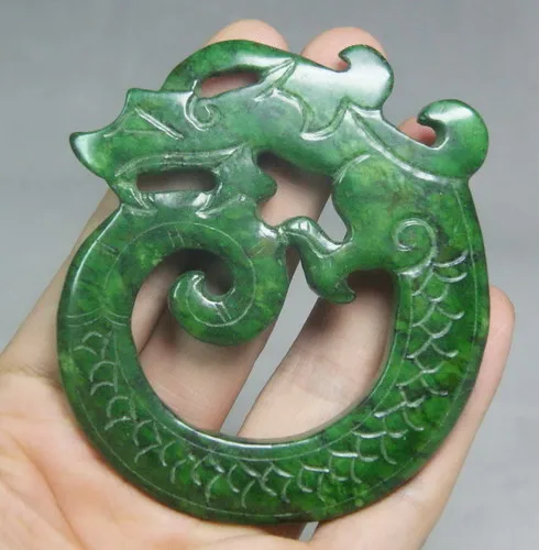 

CHINESE OLD HANDWORK GREEN JADE CARVED DRAGON PENDANT Free shipping