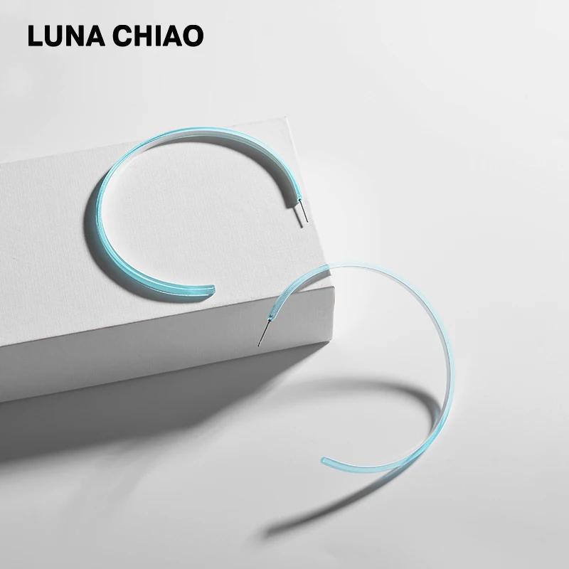 

LUNA CHIAO Semi Transparent Candy Color Hoop Earring Big Circular Acrylic Resin Earrings for Summer