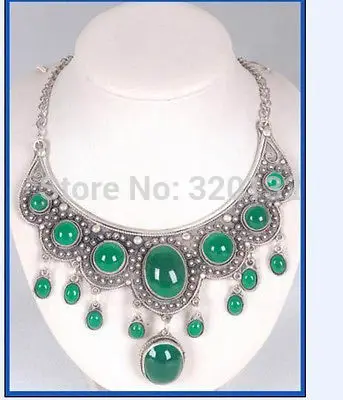 

Beautiful Details Natural Jewelry Tibet silver plate green stone necklace Unusual Fine Bridal Silver hook NECKLACS Free Shipping