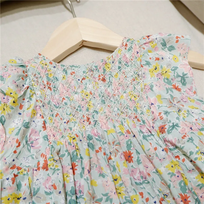 Летнее жатое платье для девочек платье с цветочным узором для маленьких девочек вечерние платья принцессы с цветочным принтом праздничное платье G052
