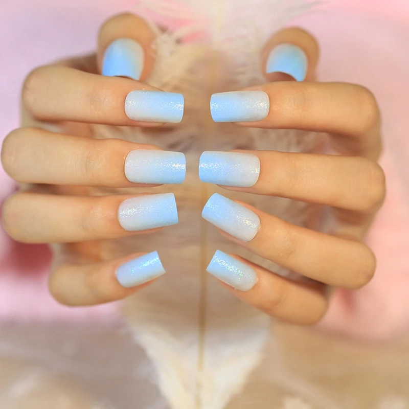 

24pcs Shimmer Glitter Fake Nail Medium Sky Blue False Nails UV Fashion for Party Nail Art Tips Manicure Decoration Z392