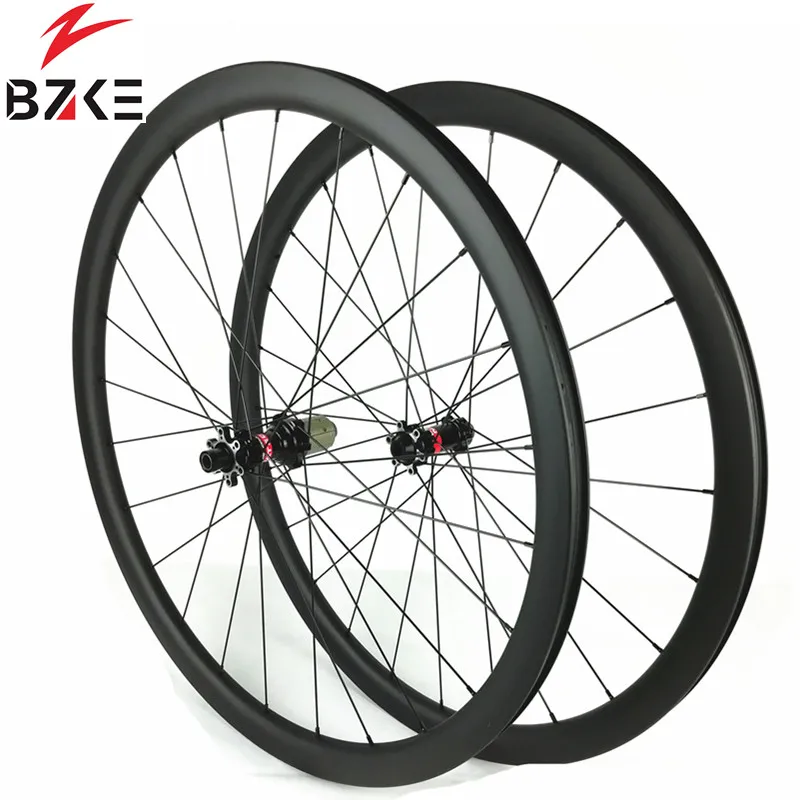 Cheap BZKE 700C Super light carbon wheelset road disc 35 38 45 50mm depth tubeless carbon wheels road bike carbon road wheels 4